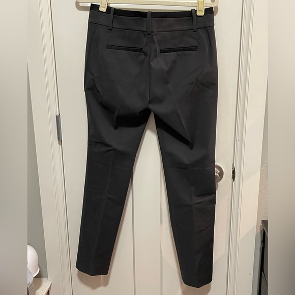 Ann Taylor - Black Cotton Dress Pants - size 4 - Picture 3 of 5